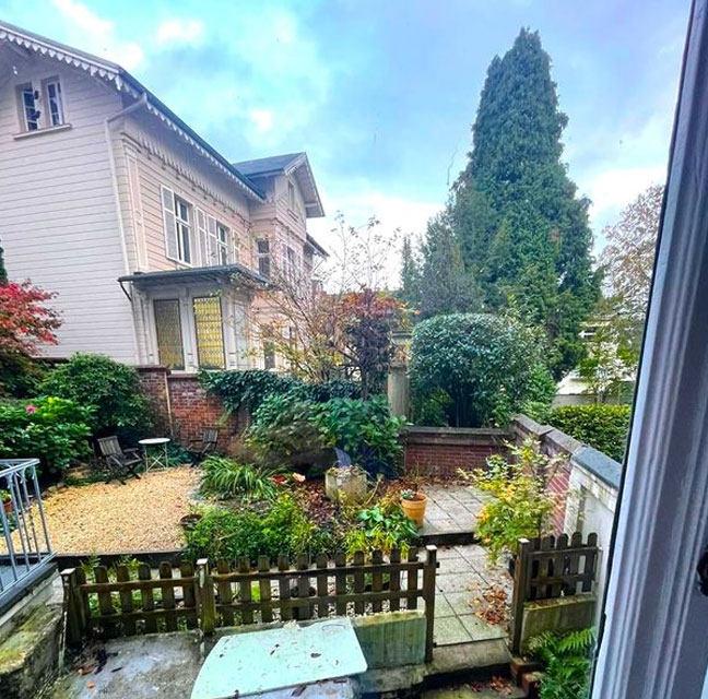 Schöne Aussicht Immobilien-Immobilie Roonstrasse- Garten