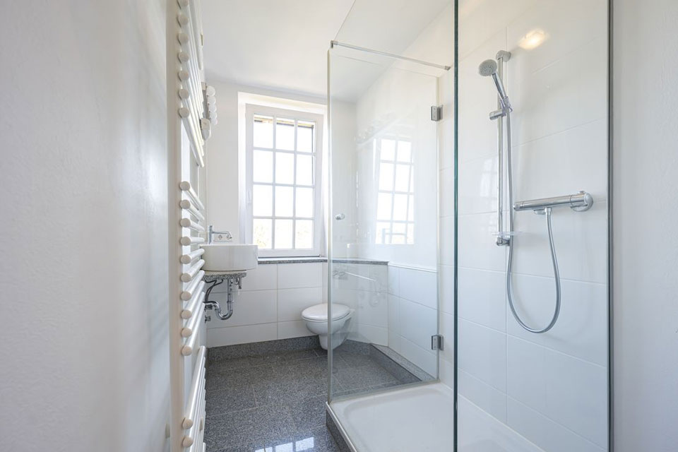 Schöne Aussicht Immobilien-Immobilie Briller Viertel Wuppertal - Gaestebadezimmer