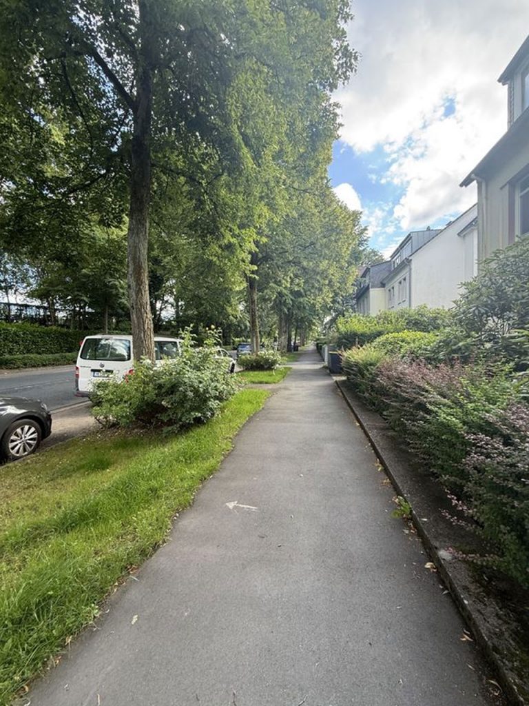 Schöne Aussicht Immobilien - Etagenwohnung Barmen - Starssenansicht